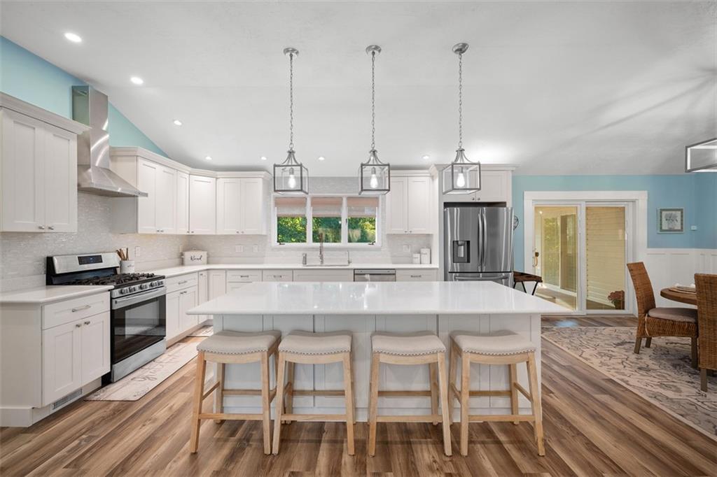 664 Field Club Road Pittsburgh, PA 15238 - Photo 8 of 30 Gallery Image 8