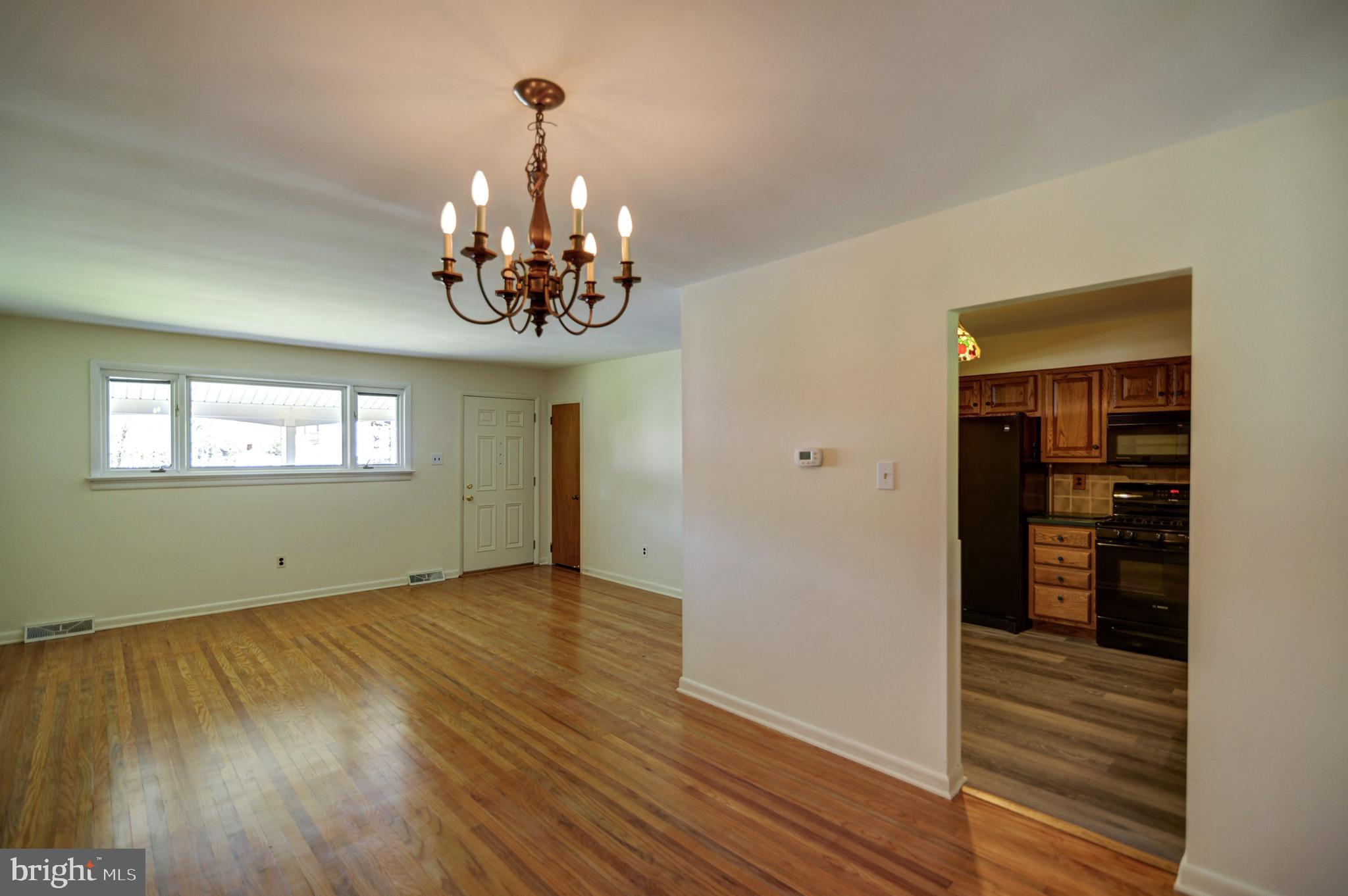 144 Cardinal Road Chalfont, PA 18914 - Photo 10 of 24 Gallery Image 10