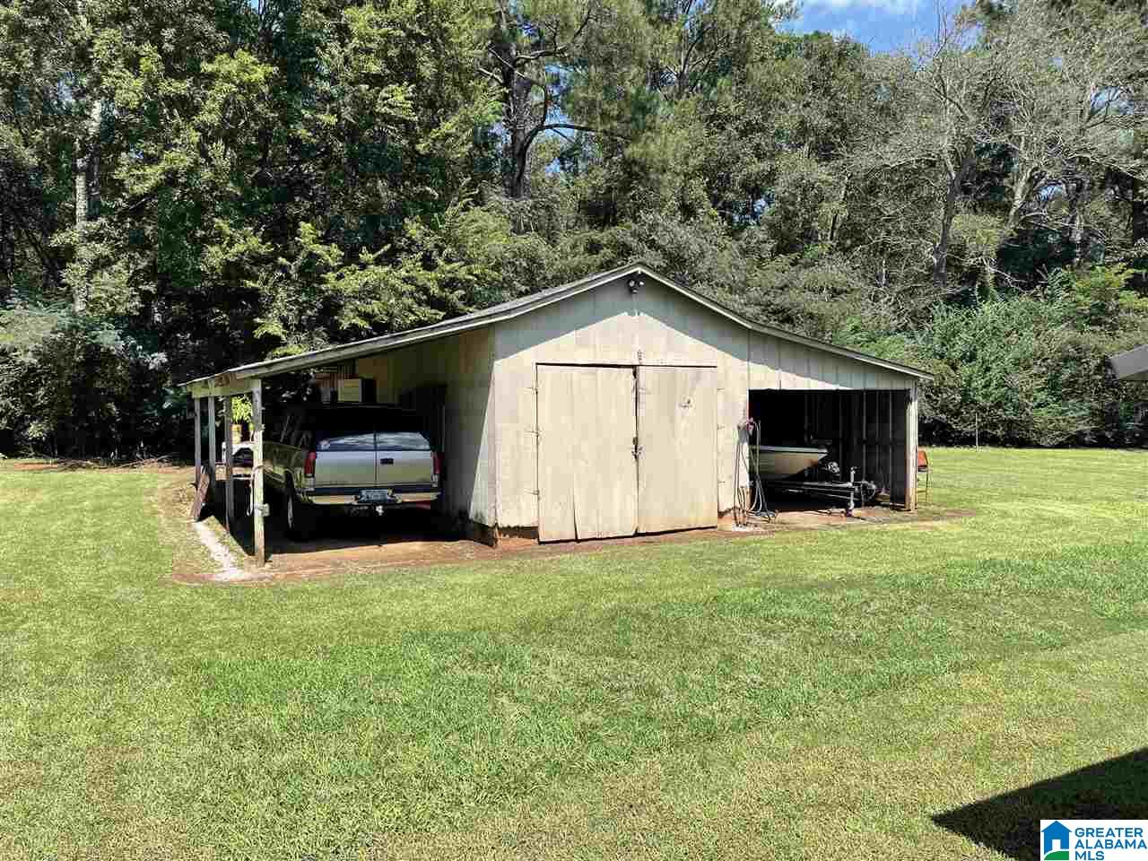 285 Mcgowan Road Wilsonville, AL 35186 - Photo 5 of 18