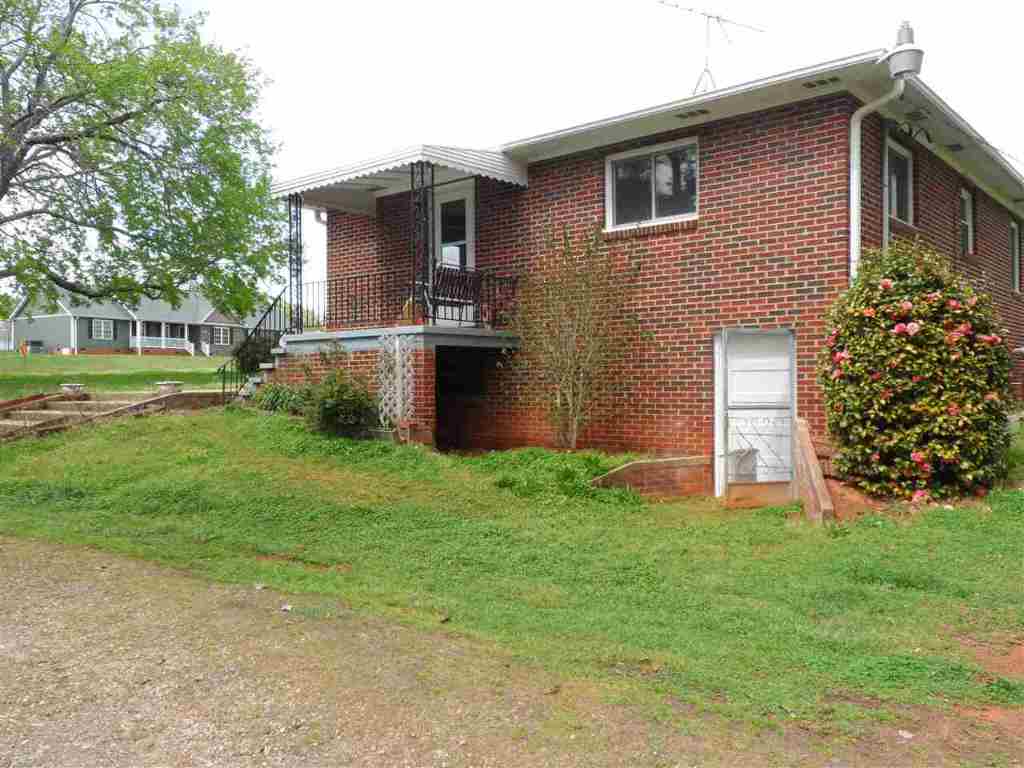 206 Fox Squirrel Ridge Road Pickens, SC 29671 - Photo 5 of 20