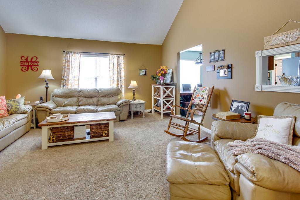 392 Cedar Grove Road Lebanon, TN 37087 - Photo 6 of 28 a living room with furniture and a window
