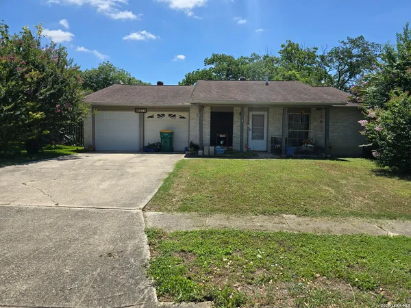 $199,900 | 9914 Flatland Trail, Converse, TX 78109