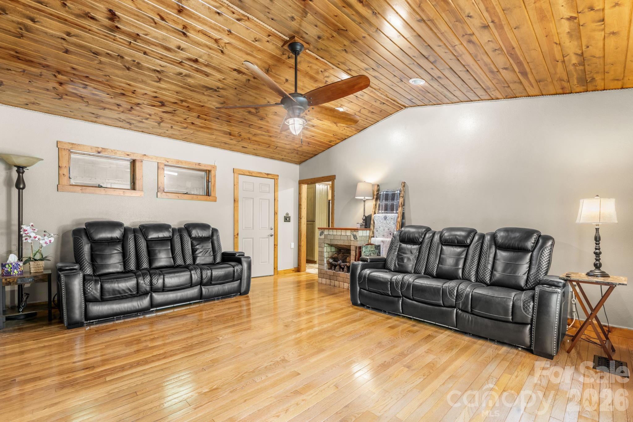 4586 Charlotte Street Conover, NC 28613 - Photo 21 of 48