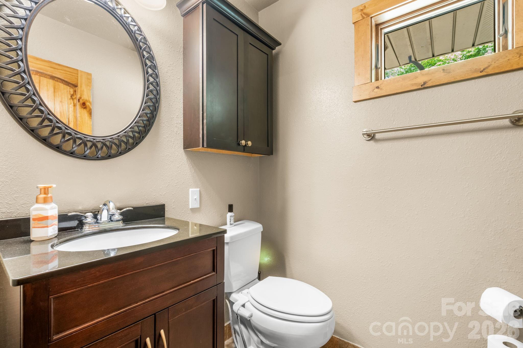 4586 Charlotte Street Conover, NC 28613 - Photo 23 of 48
