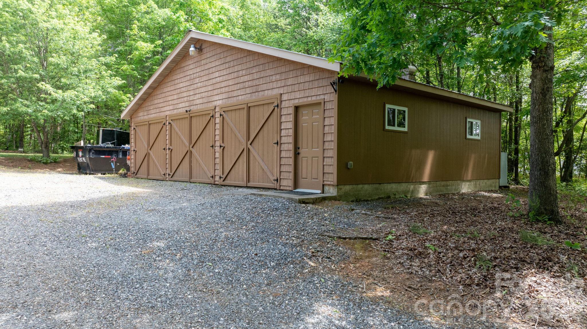 4586 Charlotte Street Conover, NC 28613 - Photo 36 of 48