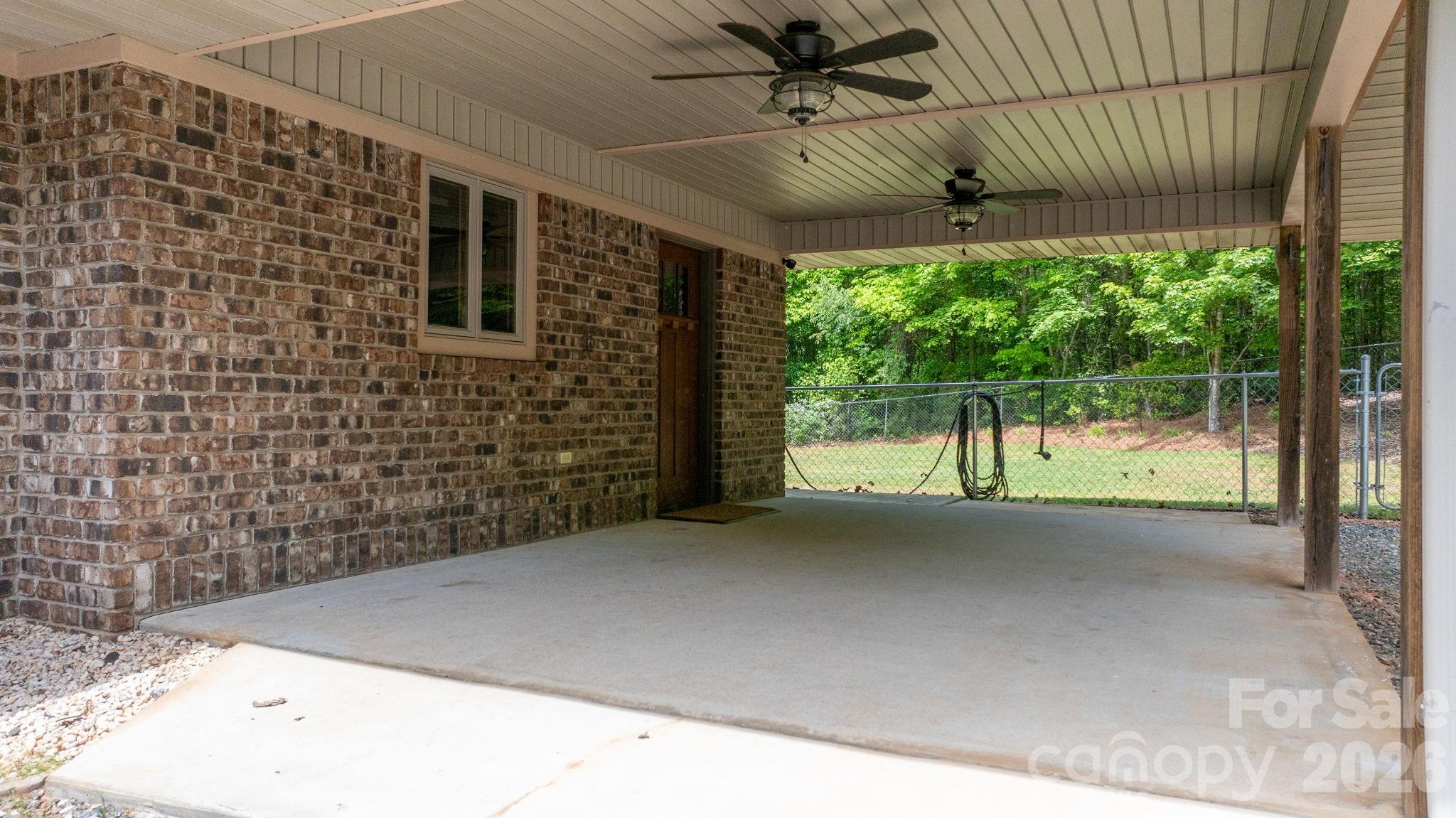 4586 Charlotte Street Conover, NC 28613 - Photo 6 of 48