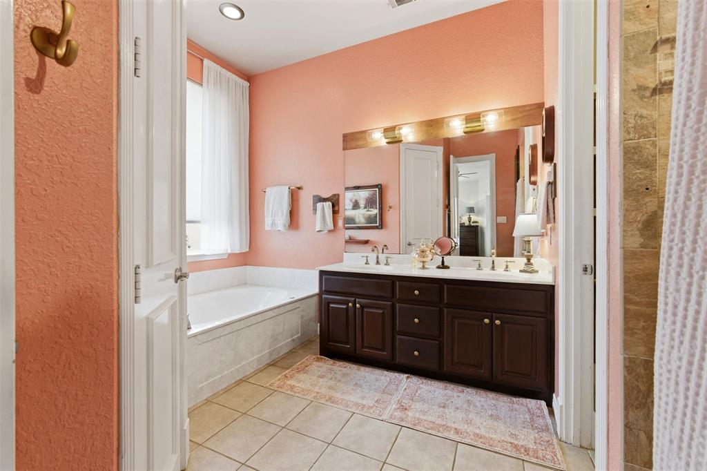 906 Valley View Avenue Red Oak, TX 75154 - Photo 17 of 40