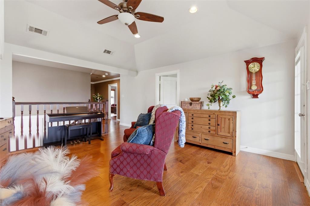 906 Valley View Avenue Red Oak, TX 75154 - Photo 20 of 40 This is the 3rd living area. It is located upstairs.