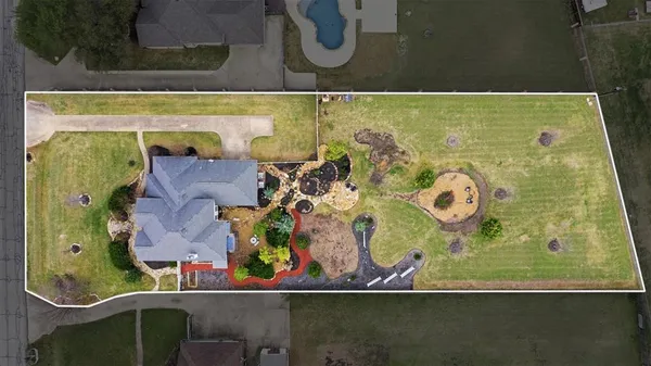 $549,000 | 906 Valley View Avenue, Red Oak, TX 75154