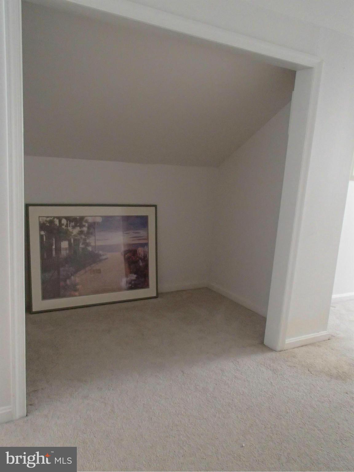 8174 Lea Road Pasadena, MD 21122 - Photo 25 of 29 Bedroom