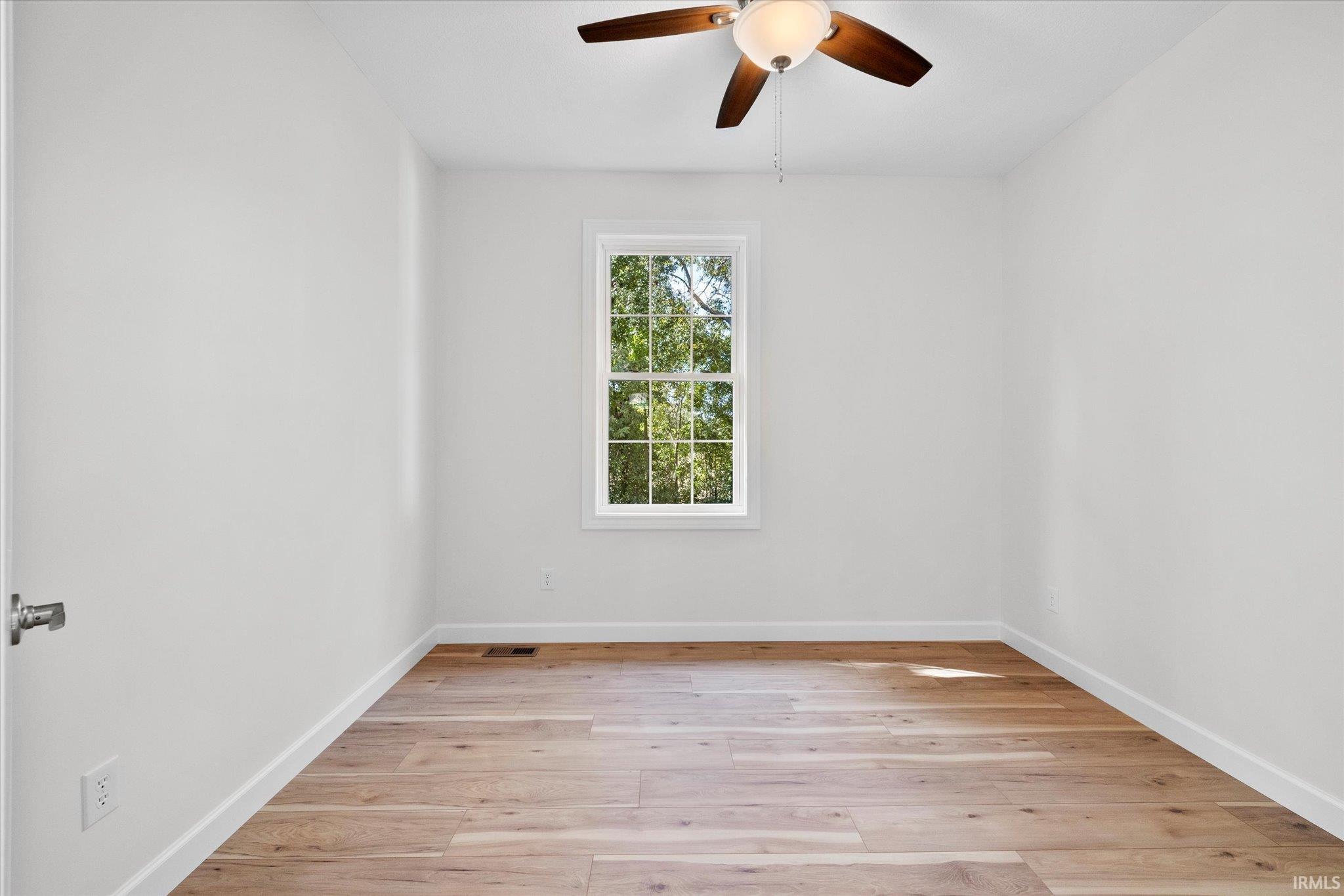 925 West Baywood Drive Bloomington, IN 47403 - Photo 15 of 32