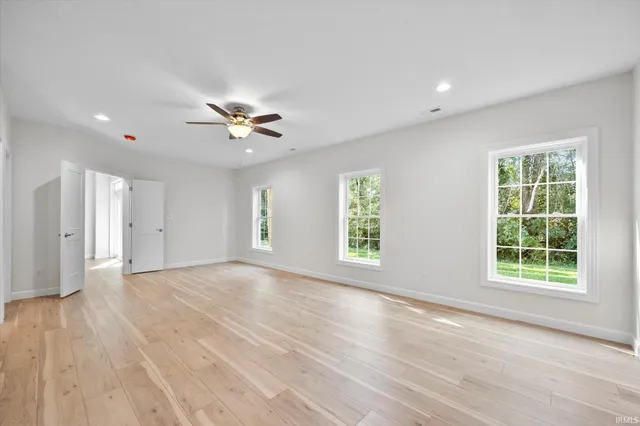 $589,000 | 925 West Baywood Drive, Bloomington, IN 47403