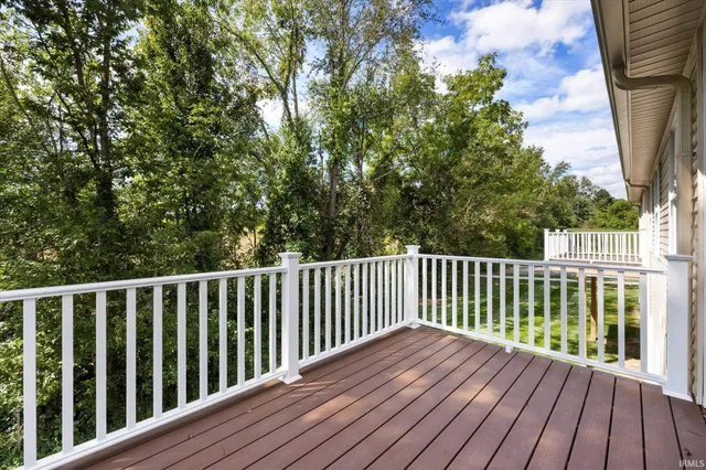 $589,000 | 925 West Baywood Drive, Bloomington, IN 47403