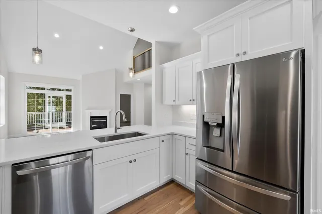 $589,000 | 925 West Baywood Drive, Bloomington, IN 47403