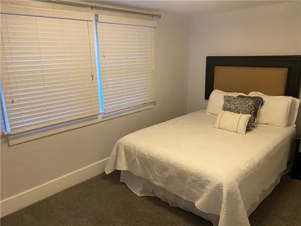 $1,600 | 930 Jackson Avenue, Unit 3, New Orleans, LA 70130