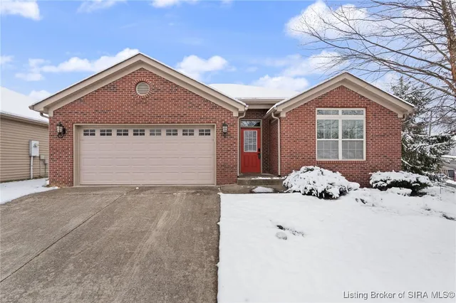 $259,900 | 2603 Pinehurst Court, New Albany, IN 47150