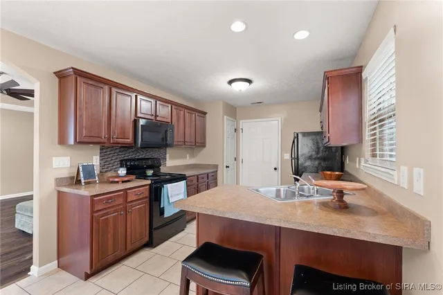 $259,900 | 2603 Pinehurst Court, New Albany, IN 47150