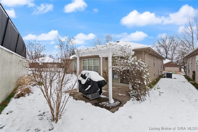 $259,900 | 2603 Pinehurst Court, New Albany, IN 47150