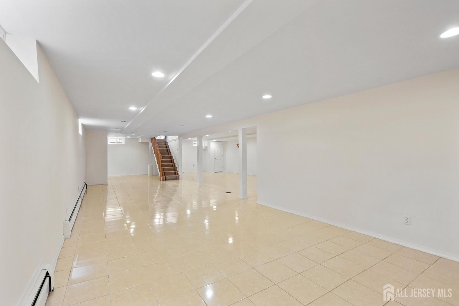 21 Reed Street Edison, NJ 08817 - Photo 23 of 27 a view of a hallway