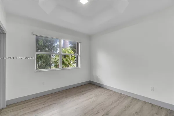 $2,380 | 1720 Northeast 33rd Avenue, Unit 1045, Homestead, FL 33033