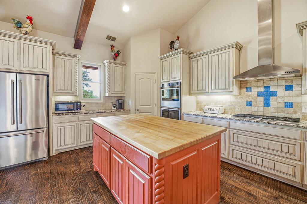 199 Reger Road South Bend, TX 76481 - Photo 11 of 39