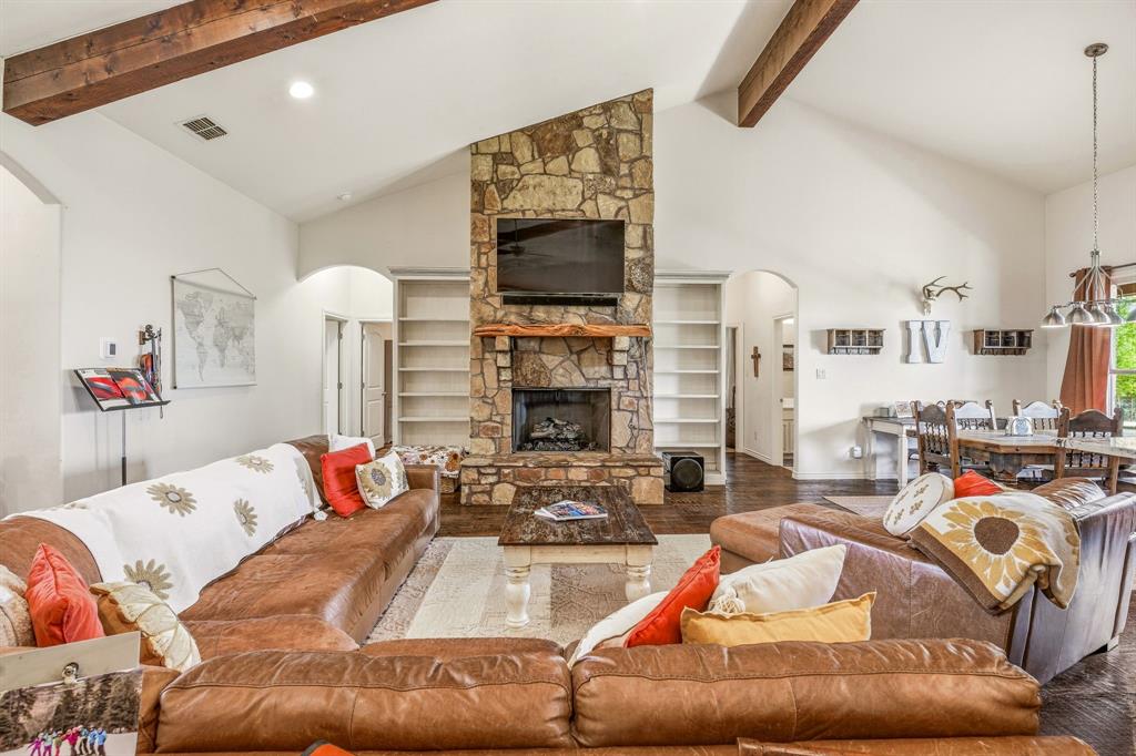 199 Reger Road South Bend, TX 76481 - Photo 5 of 39