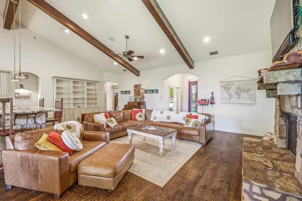 $699,000 | 199 Reger Road, South Bend, TX 76481