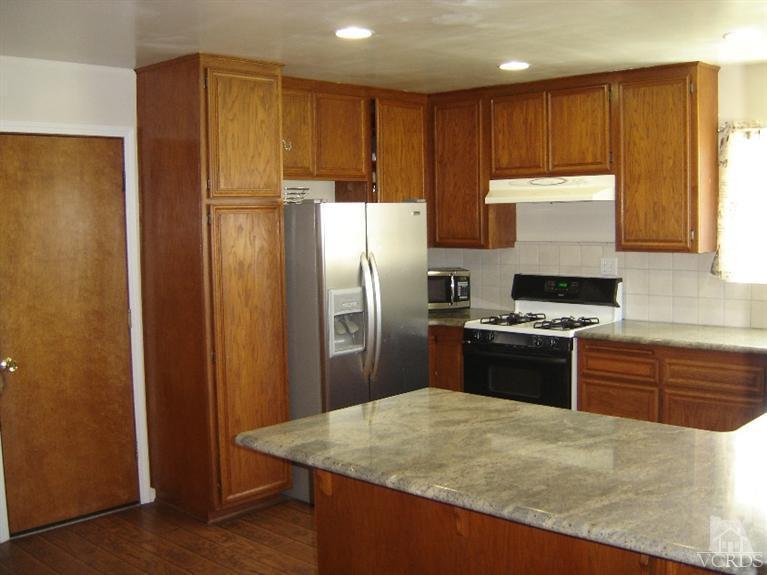3959 Avenida Simi Simi Valley, CA 93063 - Photo 3 of 14 Additional Photo