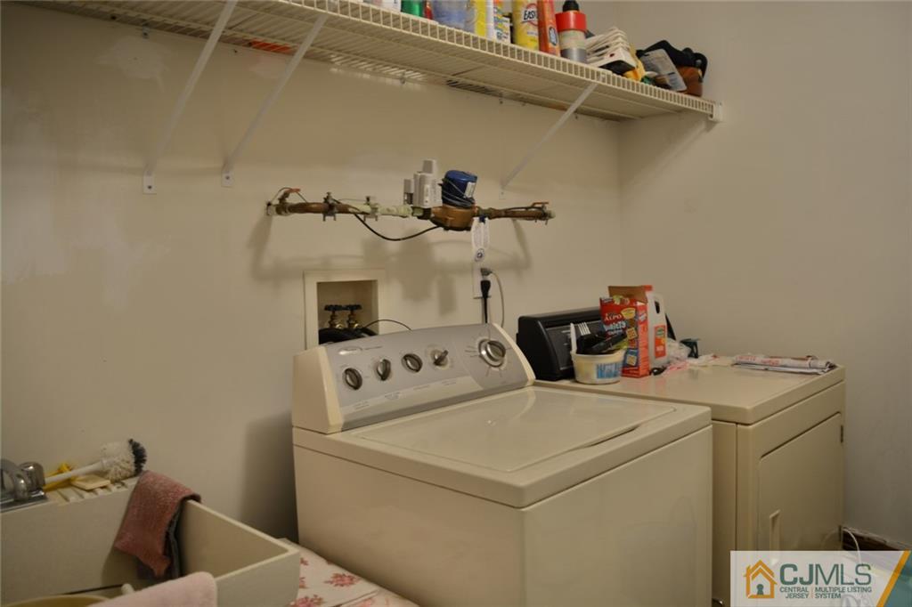 63 H Winthrop Road Monroe Township, NJ 08831 - Photo 11 of 19 Gallery Image 11
