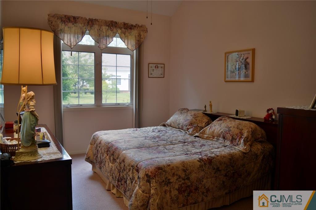 63 H Winthrop Road Monroe Township, NJ 08831 - Photo 15 of 19 Gallery Image 15