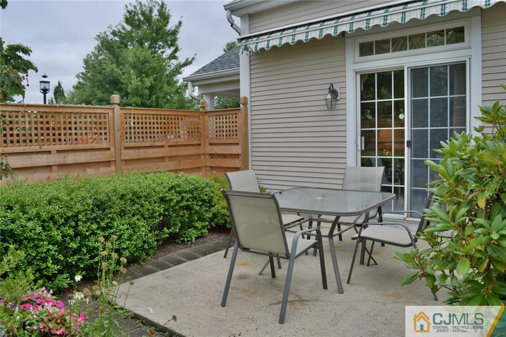 63 H Winthrop Road Monroe Township, NJ 08831 - Photo 18 of 19 Gallery Image 18