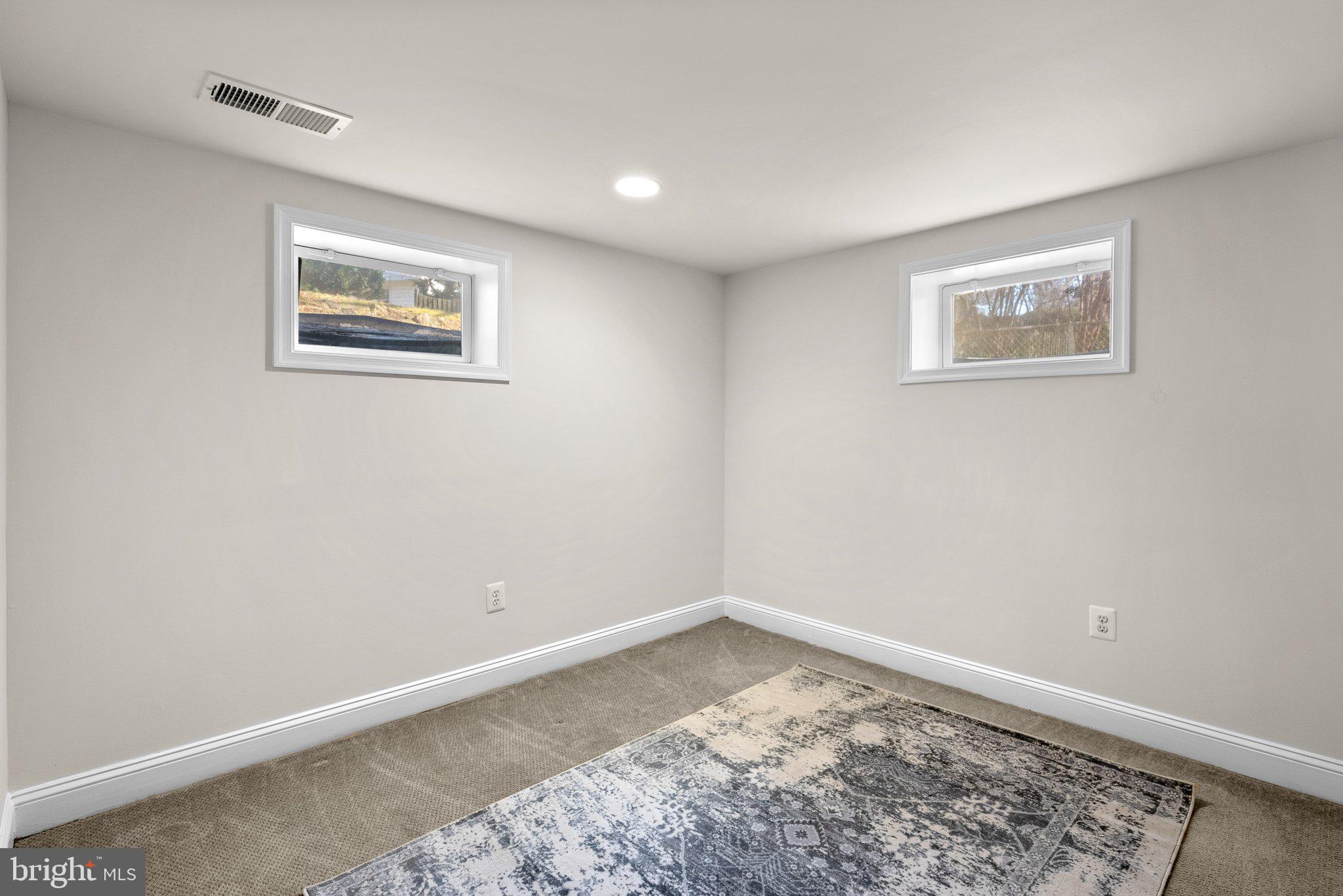 10207 Cherry Tree Lane Silver Spring, MD 20901 - Photo 39 of 53 Gallery Image 39