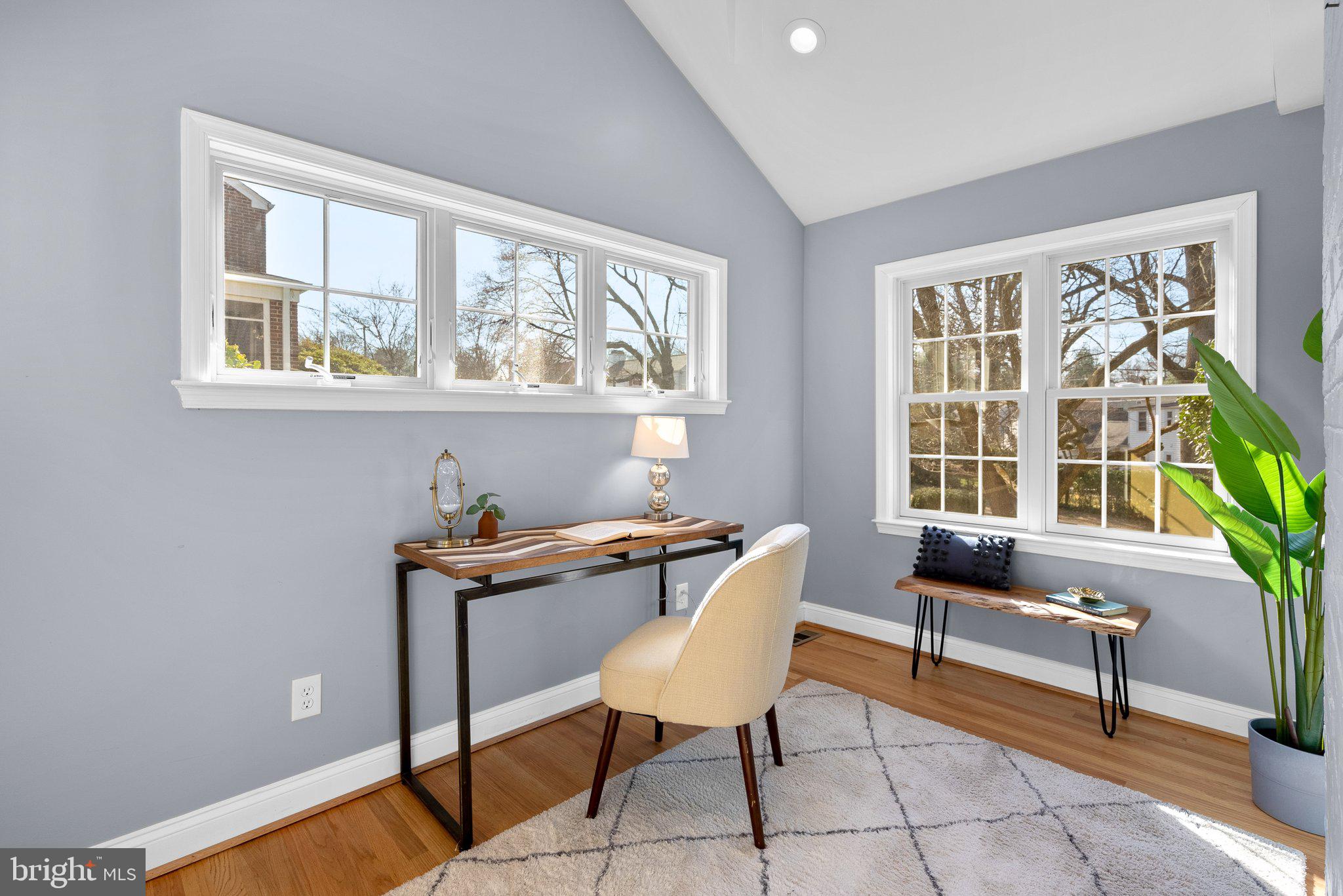 10207 Cherry Tree Lane Silver Spring, MD 20901 - Photo 8 of 53 Gallery Image 8