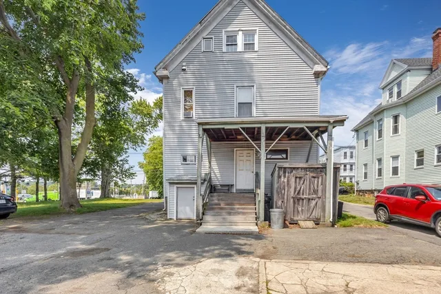 $350,000 | 5 Beckford Street, Unit 3, Beverly, MA 01915