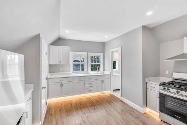 $350,000 | 5 Beckford Street, Unit 3, Beverly, MA 01915