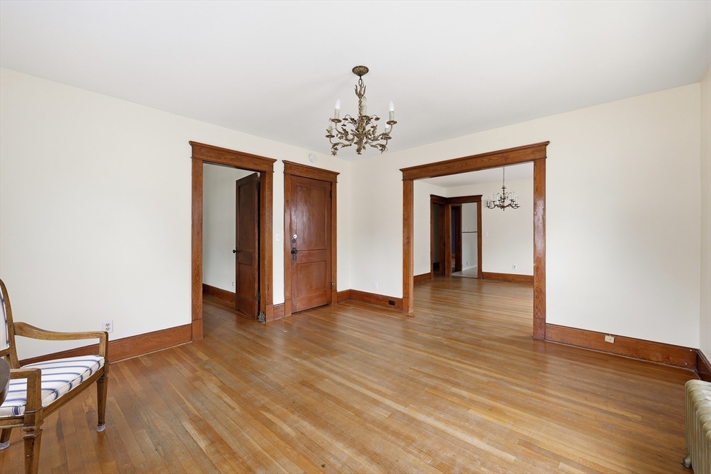 51-53 Ridgewood Avenue Holyoke, MA 01040 - Photo 33 of 42