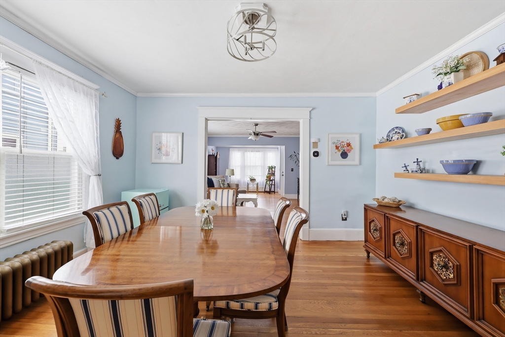 51-53 Ridgewood Avenue Holyoke, MA 01040 - Photo 10 of 42