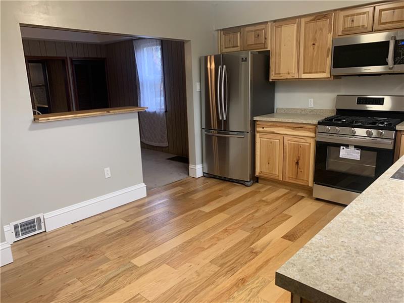 224 Rothman Street Arlington, PA 15210 - Photo 3 of 19 Gallery Image 3