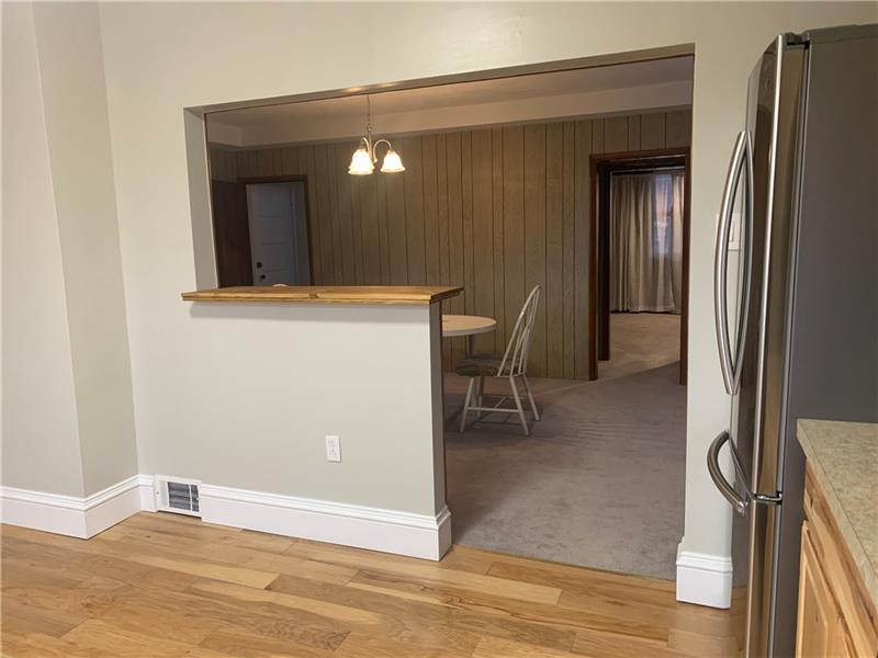 224 Rothman Street Arlington, PA 15210 - Photo 4 of 19 Gallery Image 4