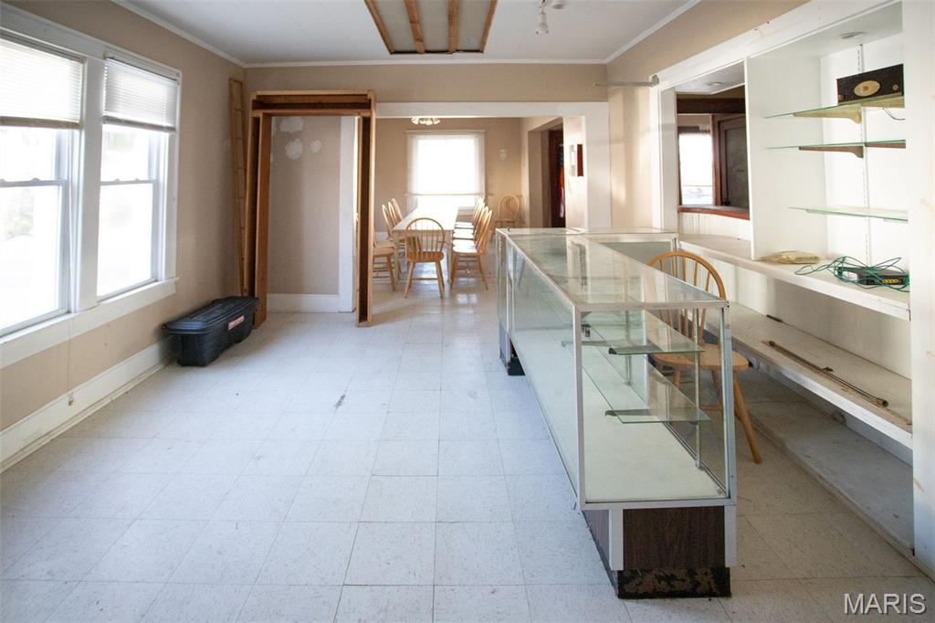 208 North County Road Hardin, IL 62047 - Photo 13 of 75 Gallery Image 13
