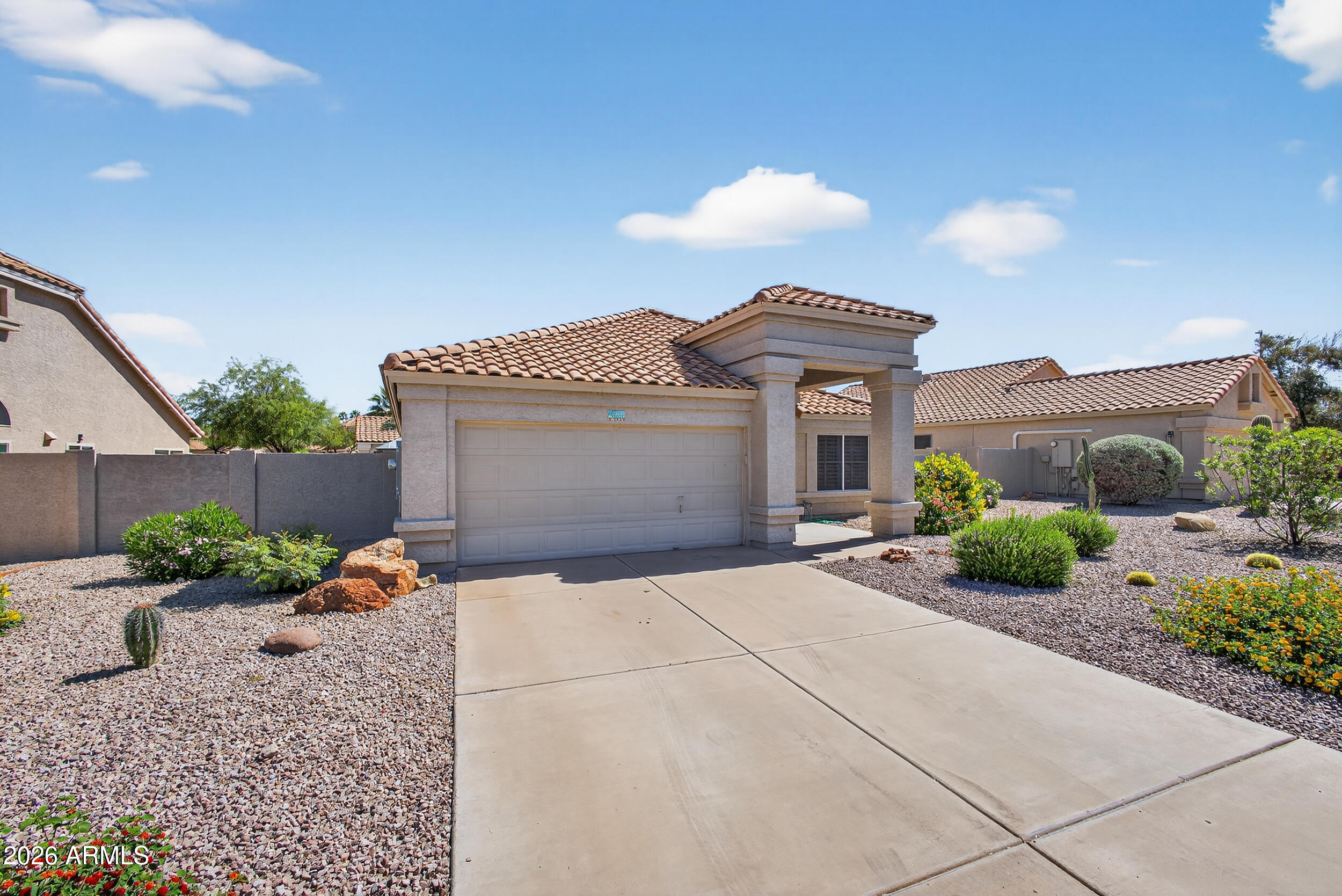 3955 North Ranier Mesa, AZ 85215 - Photo 5 of 51 1_6x7a4683