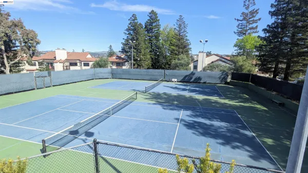 $439,000 | 21103 Gary Drive, Unit 304D, Hayward, CA 94546