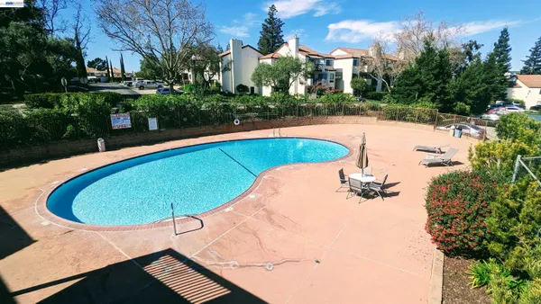 $439,000 | 21103 Gary Drive, Unit 304D, Hayward, CA 94546