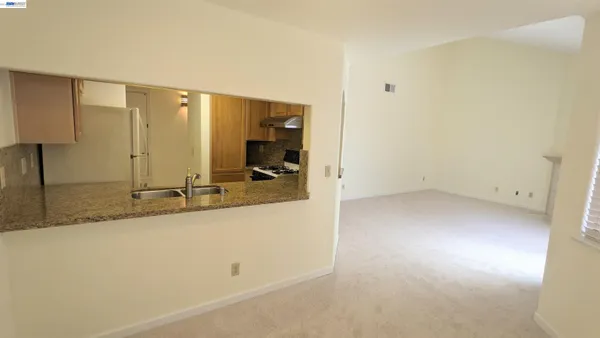 $439,000 | 21103 Gary Drive, Unit 304D, Hayward, CA 94546