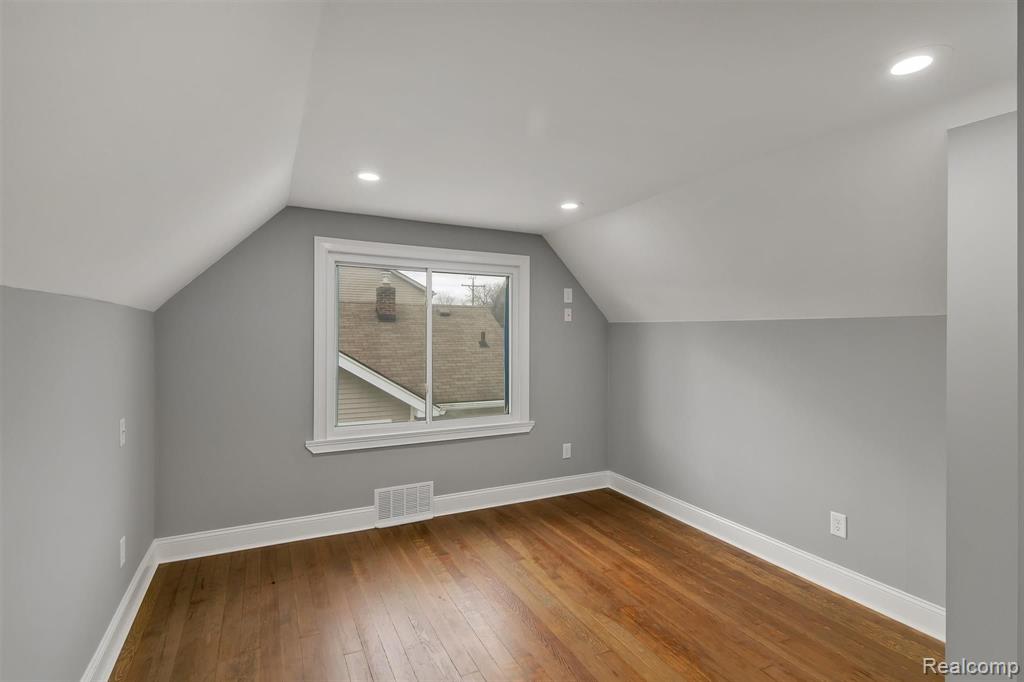 134 Massoit Street Clawson, MI 48017 - Photo 22 of 39