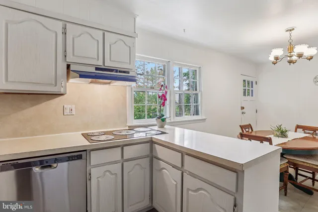 $550,000 | 114 Glenn Avenue, Lawrenceville, NJ 08648