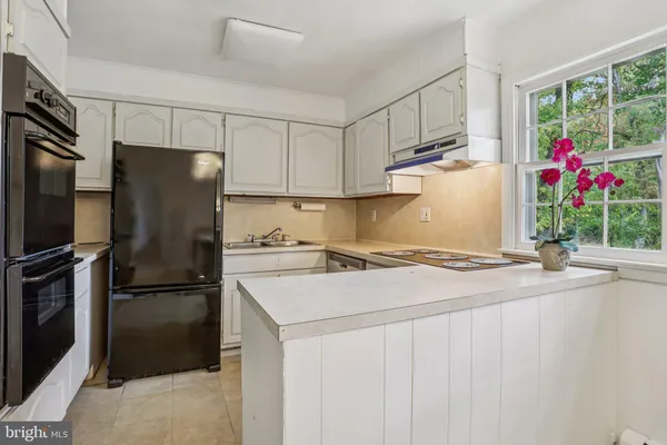 $535,000 | 114 Glenn Avenue, Lawrenceville, NJ 08648