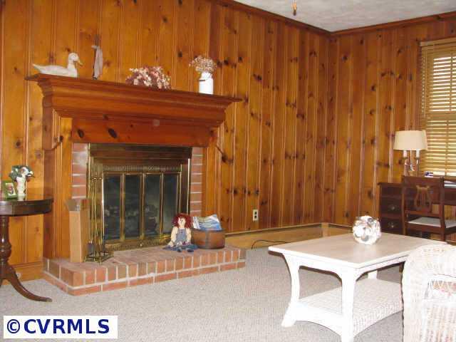 9602 Ridgefield Road Henrico, VA 23229 - Photo 9 of 10 Gallery Image 9
