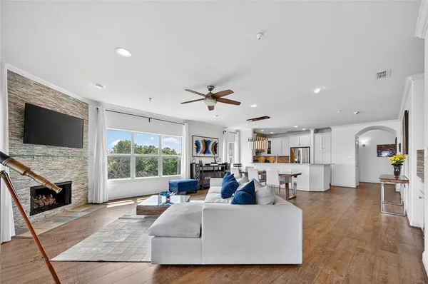 $660,000 | 500 Water's Edge Drive, Unit 324, Lake Dallas, TX 75065