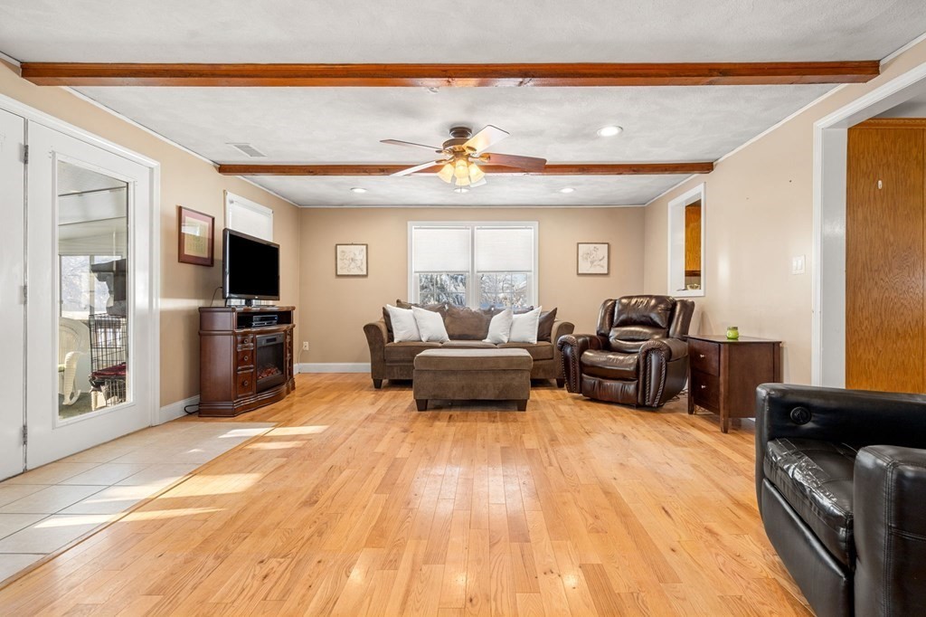8 Princeton Road Burlington, MA 01803 - Photo 15 of 41 Gallery Image 15